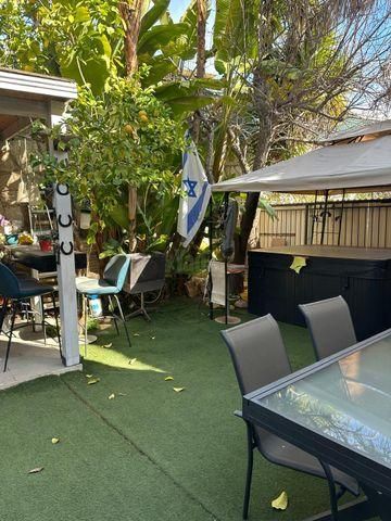 דו משפחתי למכירה בצור הדסה — 2