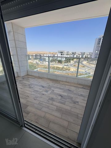אלישע 10