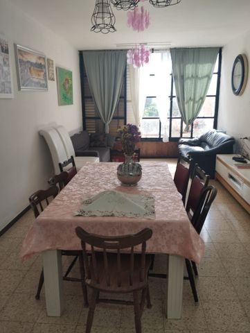 הרצל 74