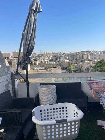 דירה למכירה בירושלים (תיווך) — 3