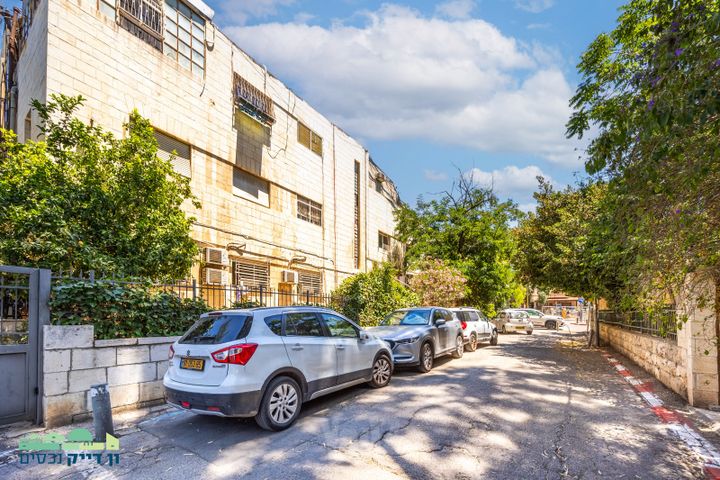דירה למכירה בירושלים (תיווך) — 2