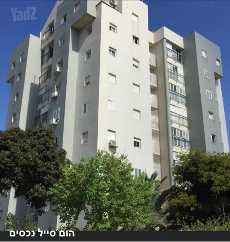 דירה, גבעת האירוסים, נתניה