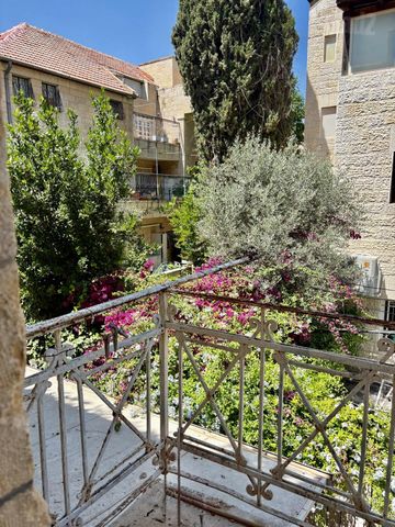 דירה למכירה בירושלים (תיווך) — 3