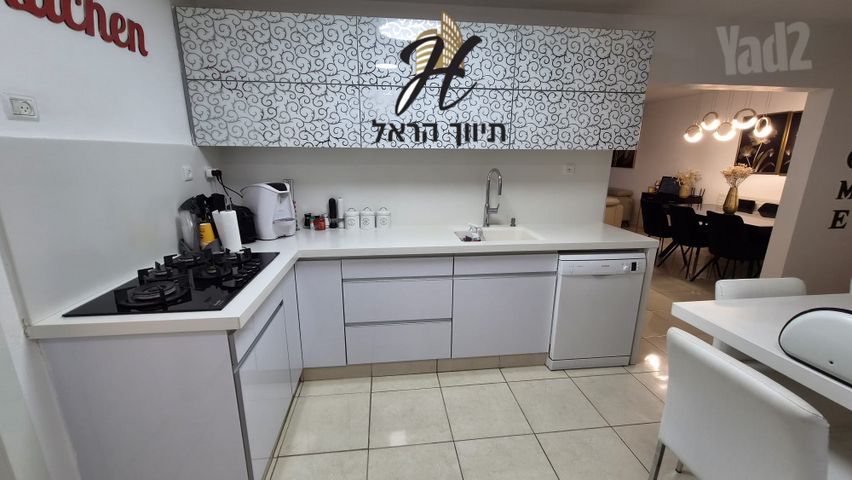 דירה למכירה בירושלים (תיווך) — 3