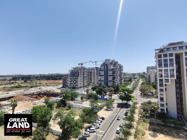 הגנים 8