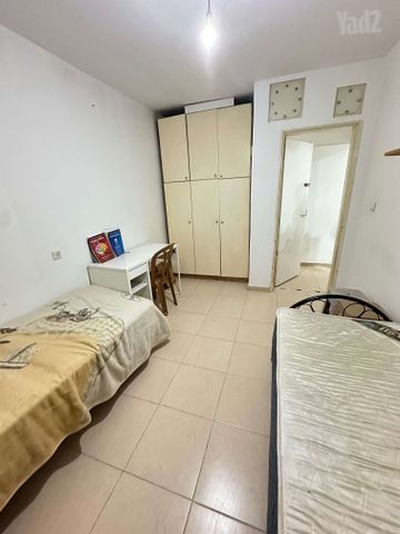 תמונה 6 של דירת 4 חדרים להשכרה ברמת גן