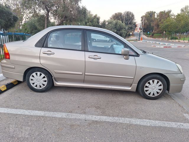 מודעת רכב סוזוקי ליאנה