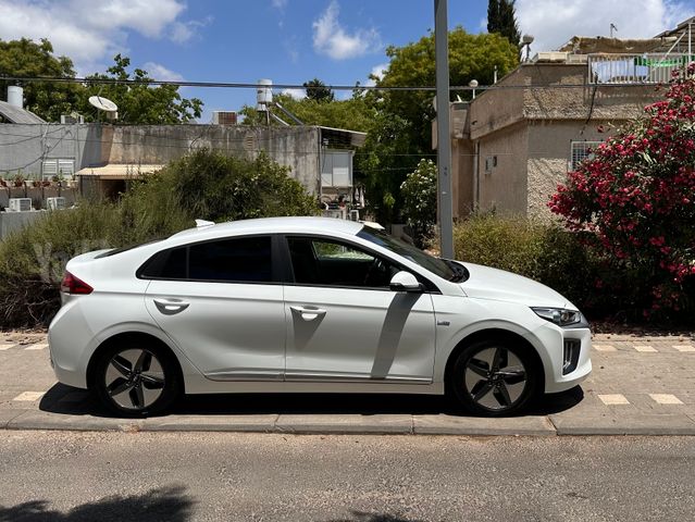 מודעת רכב יונדאי איוניק