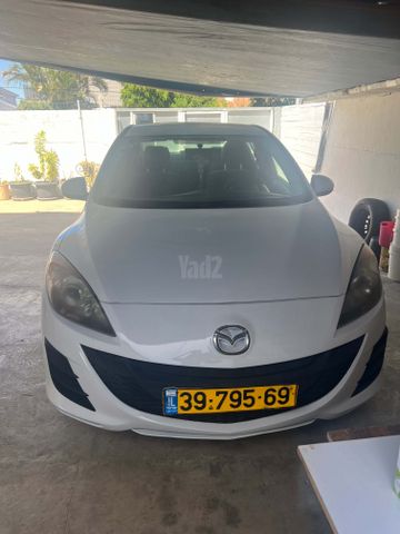 מודעת רכב מאזדה 3