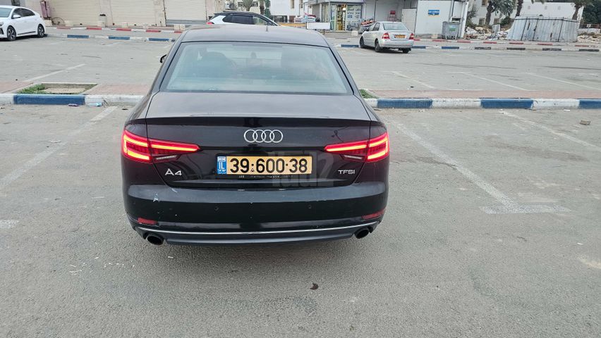 מודעת רכב אאודי A4
