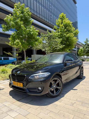 מודעת רכב ב מ וו סדרה 2