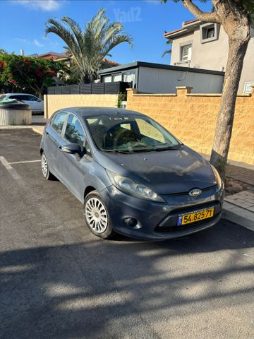 מודעת רכב פורד פיאסטה