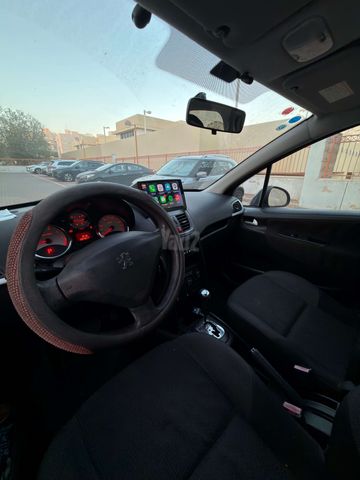 מודעת רכב פיג'ו 207