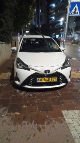 מודעת רכב טויוטה יאריס