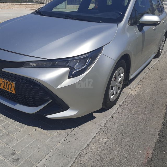 מודעת רכב טויוטה קורולה
