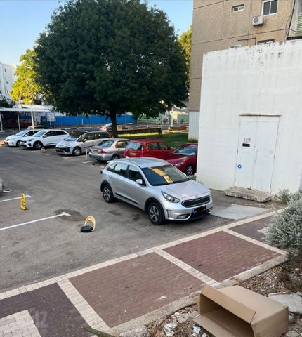 מודעת רכב קיה נירו