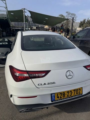 מודעת רכב מרצדס-בנץ CLA