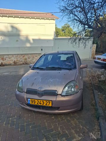 מודעת רכב טויוטה יאריס