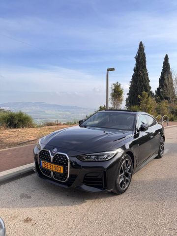מודעת רכב ב מ וו סדרה 4