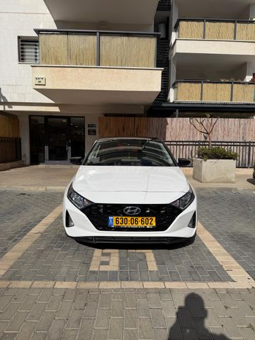 מודעת רכב יונדאי i20