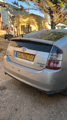 מודעת רכב טויוטה פריוס