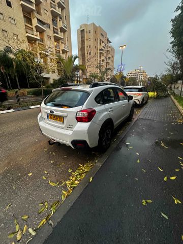 מודעת רכב סובארו XV