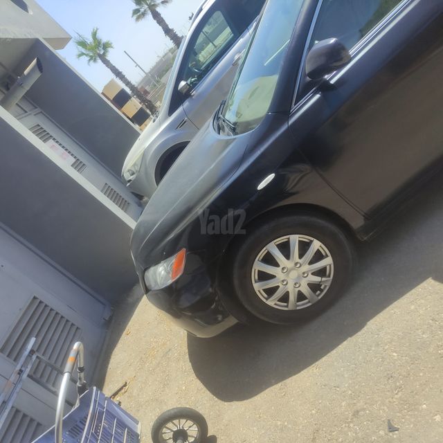 מודעת רכב טויוטה קאמרי