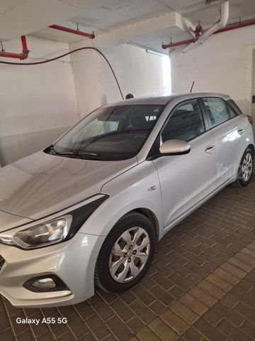 מודעת רכב יונדאי i20