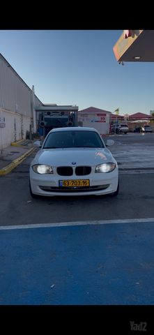 מודעת רכב ב מ וו סדרה 1