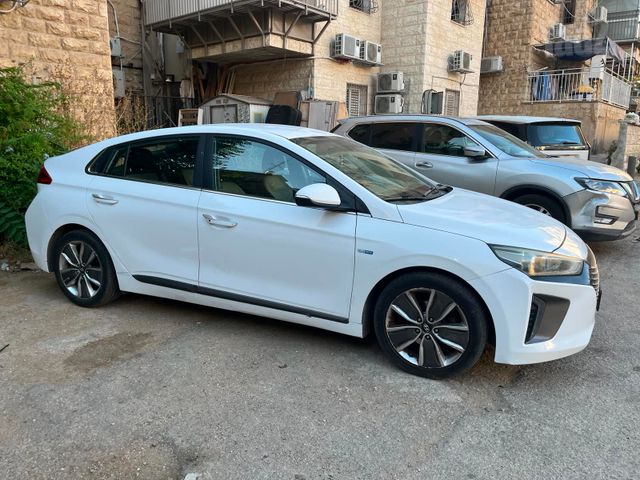 מודעת רכב יונדאי איוניק
