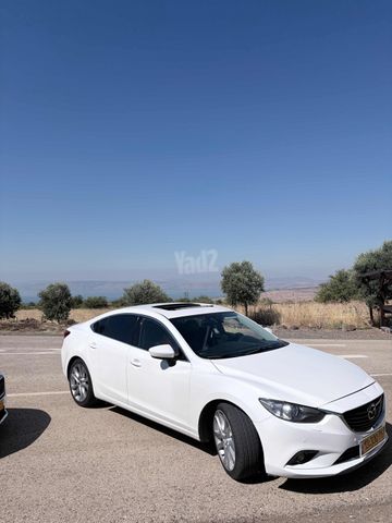 מודעת רכב מאזדה 6