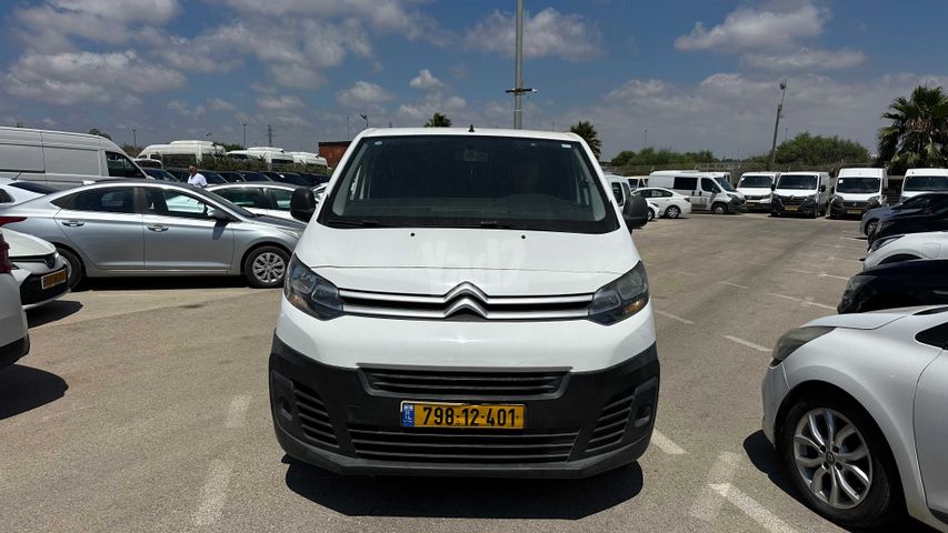 מודעת רכב סיטרואן ג'אמפי