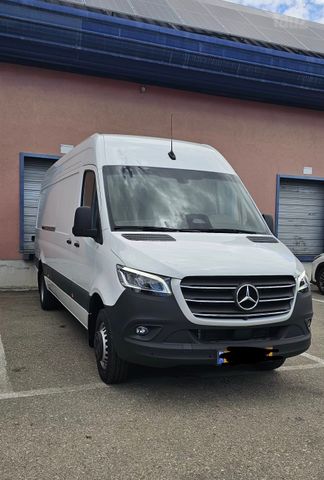 מודעת רכב מרצדס-בנץ ספרינטר 1