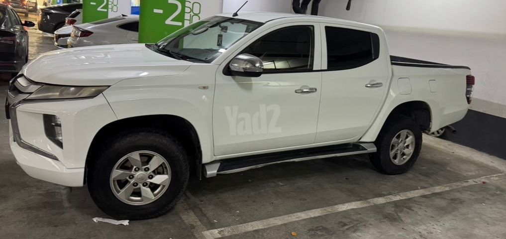 מודעת רכב מיצובישי טרייטון / L200