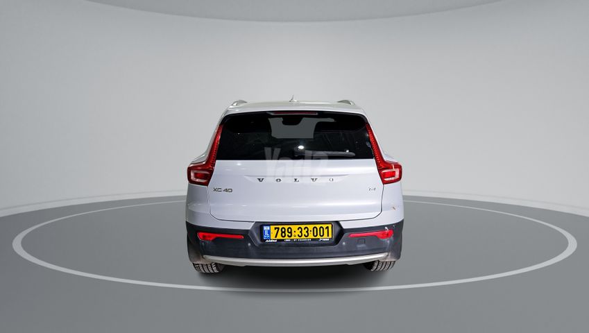 מודעת רכב וולוו XC40