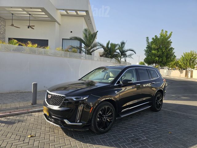 מודעת רכב קאדילק XT6