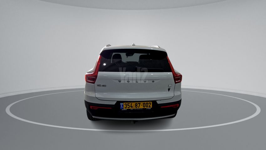 מודעת רכב וולוו XC40