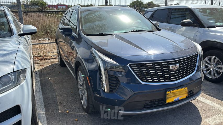 מודעת רכב קאדילק XT4