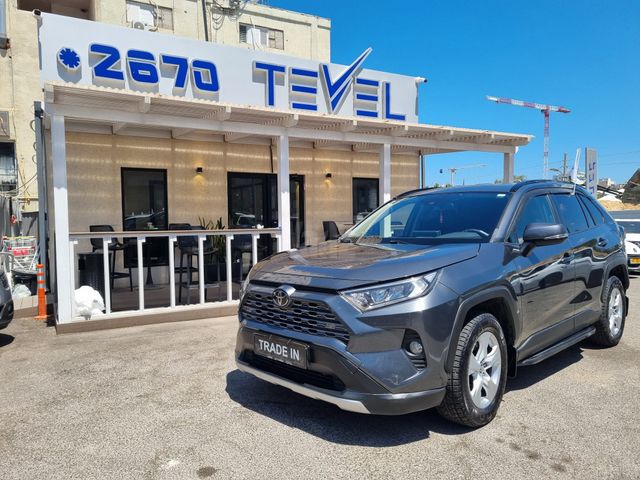 מודעת רכב טויוטה RAV4
