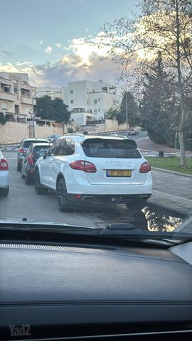 מודעת רכב פורשה קאיין