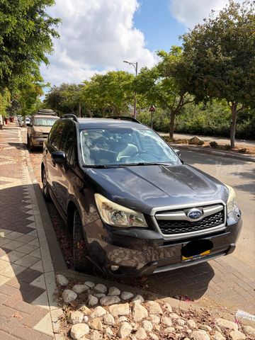 מודעת רכב סובארו פורסטר