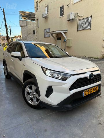 מודעת רכב טויוטה RAV4