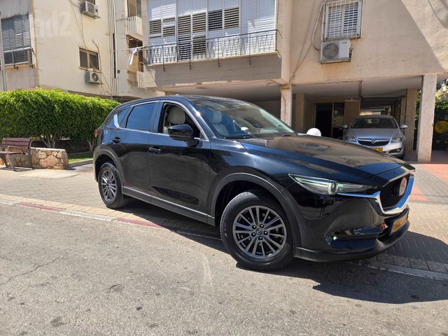 מודעת רכב מאזדה CX-5