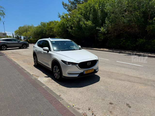 מודעת רכב מאזדה CX-5