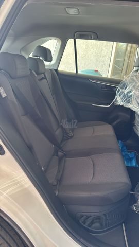 מודעת רכב טויוטה RAV4