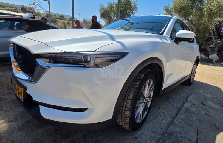 מודעת רכב מאזדה CX-5