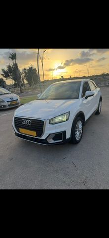 מודעת רכב אאודי Q2