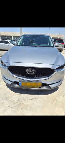 מודעת רכב מאזדה CX-5