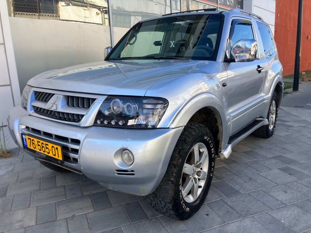 מודעת רכב מיצובישי פג'רו