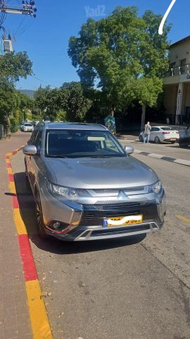 מודעת רכב מיצובישי אאוטלנדר